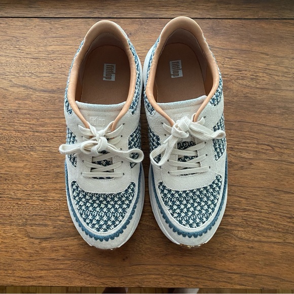 FitFlop Suede Flatform Sneakers - Picture 4 of 4